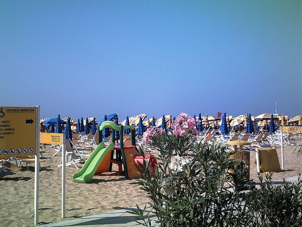 Hotel Manzoni Lido di Jesolo Zewnętrze zdjęcie