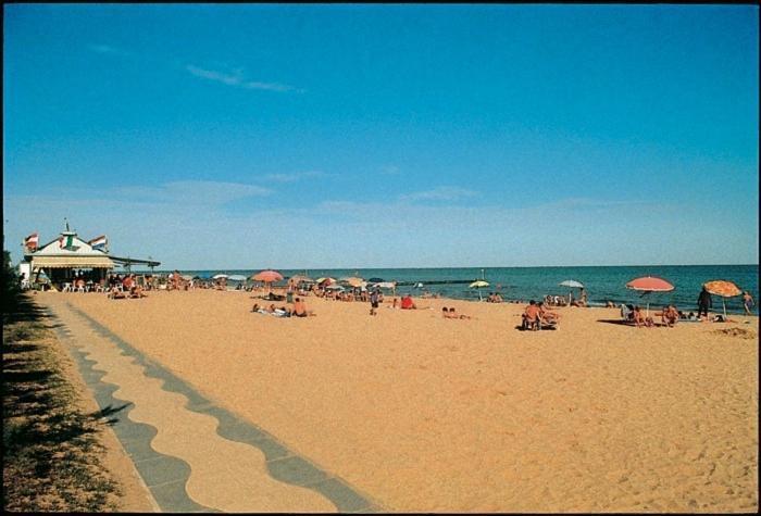 Hotel Manzoni Lido di Jesolo Zewnętrze zdjęcie